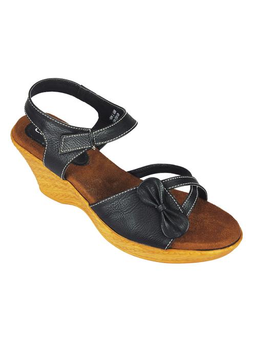 black leatherette sandal - 10068202 - Very Small Image - 1