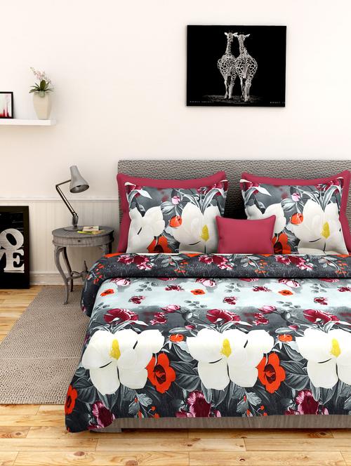 first row red floral print bedsheet with two pillow cover - 10068353 - Very Small Image - 1