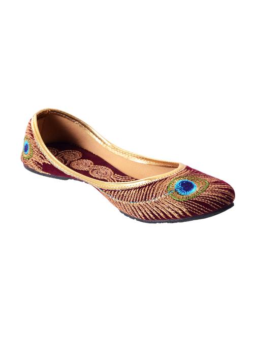 maroon cotton jutis & mojaris - 10084614 - Very Small Image - 1