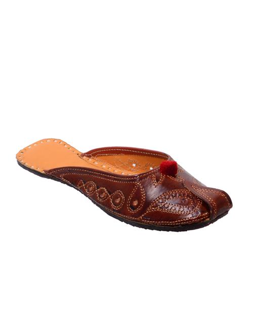 brown fabric sandals - 10084778 - Very Small Image - 1