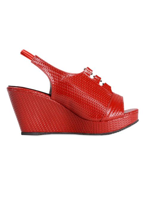 red textured wedges - 1011136 - Very Small Image - 1
