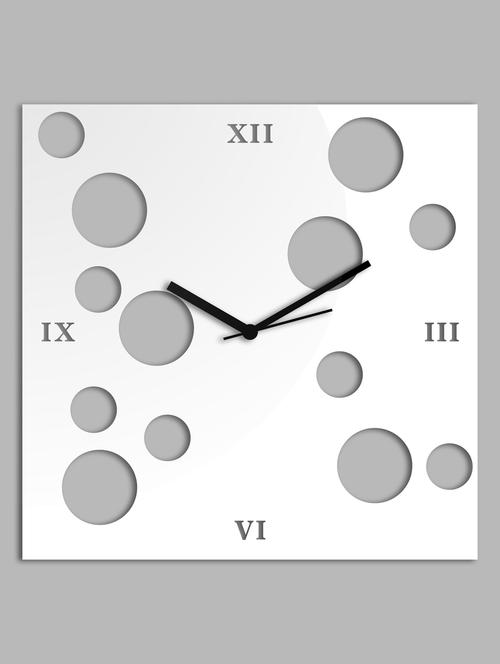 white acrylic clock with cutwork digits - 1012993 - Very Small Image - 1