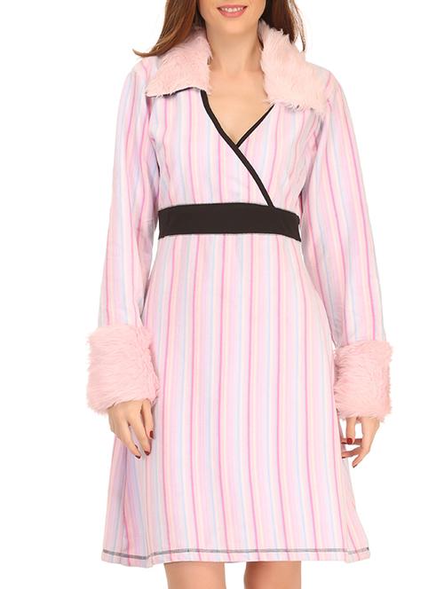 pink wool sleepshirts & nighty - 10232986 - Very Small Image - 1