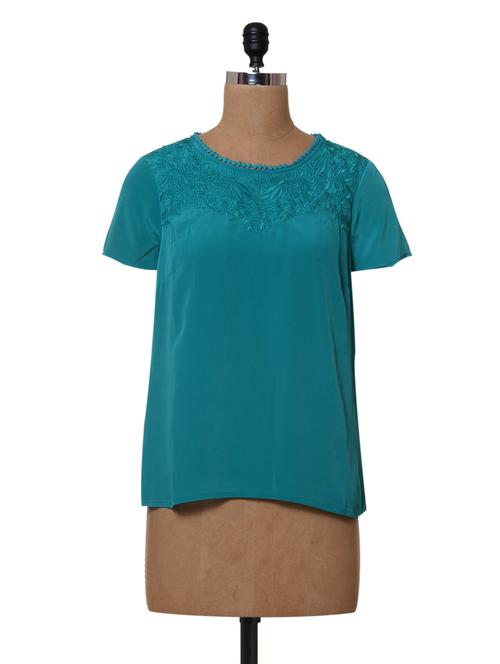 short sleeves embroidered top - 1027692 - Very Small Image - 1
