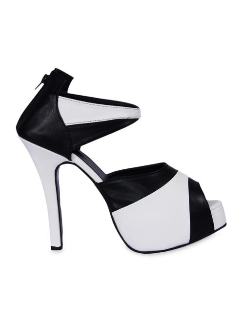 white and black stilettoes - 1040245 - Very Small Image - 1