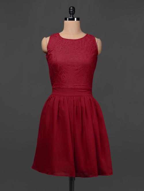 lacy red skater dress - 1055159 - Very Small Image - 1