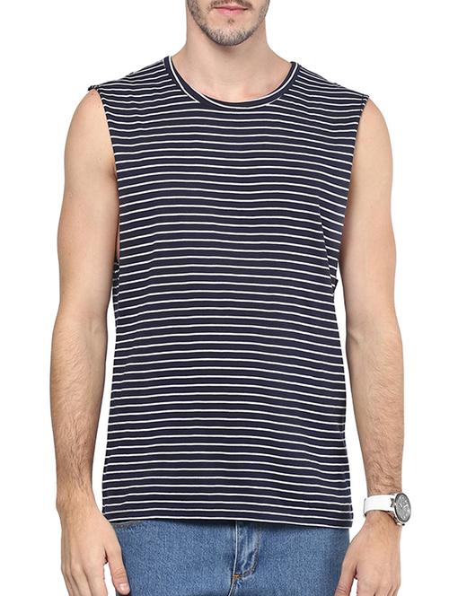blue cotton tshirt - 10619585 - Very Small Image - 1