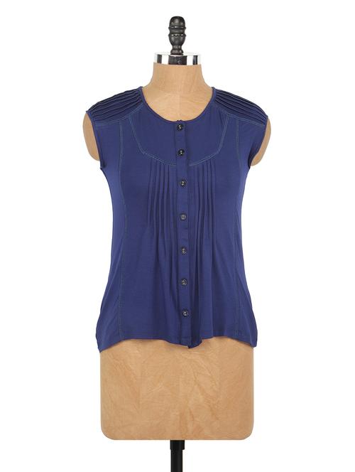 sleeveless pin-tucked top - 1065205 - Very Small Image - 1