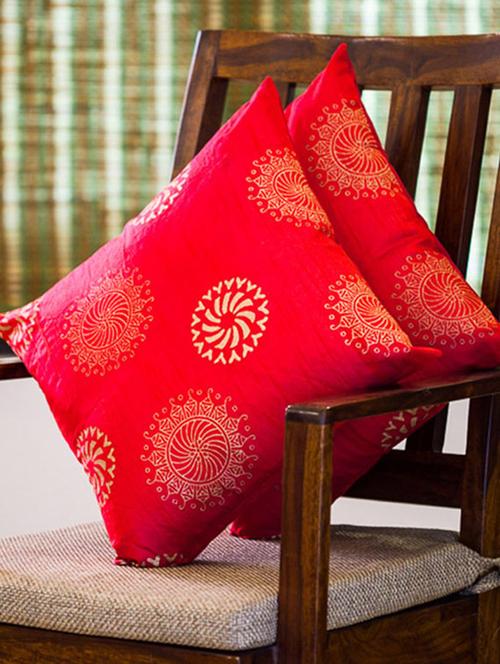exclusivelane handblock printed cushion cover in silk - set of 2 - 10669897 - Very Small Image - 1