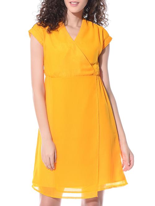 yellow georgette dress - 10694098 - Very Small Image - 1