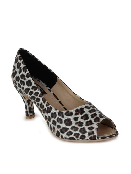 black leatherette sandals - 10704739 - Very Small Image - 1
