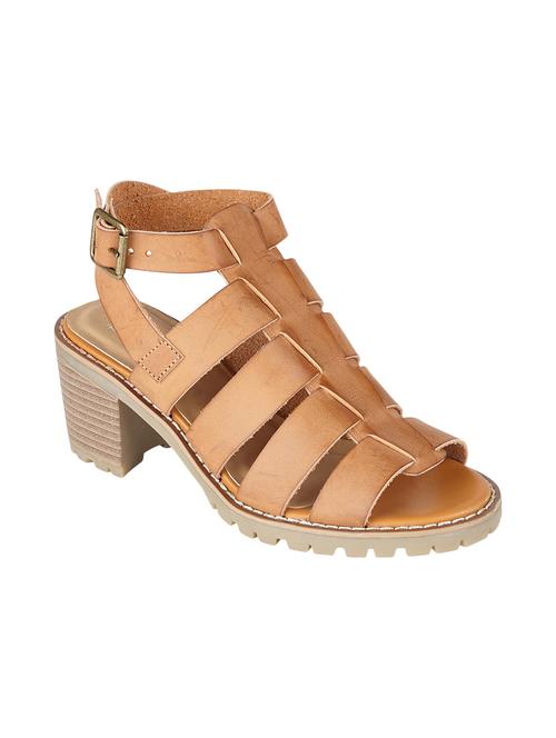 tan leatherette sandals - 10722291 - Very Small Image - 1