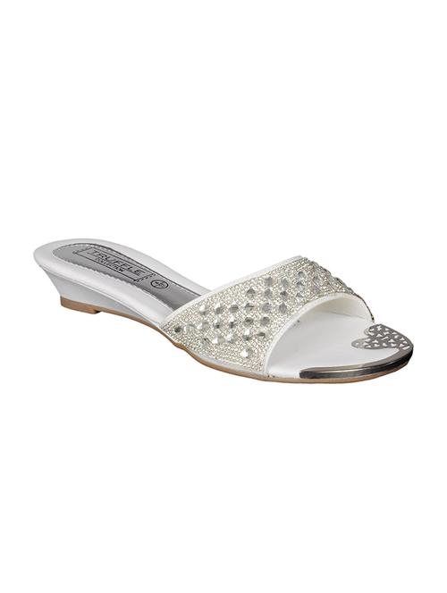 flat shoes - 10722306 - Very Small Image - 1