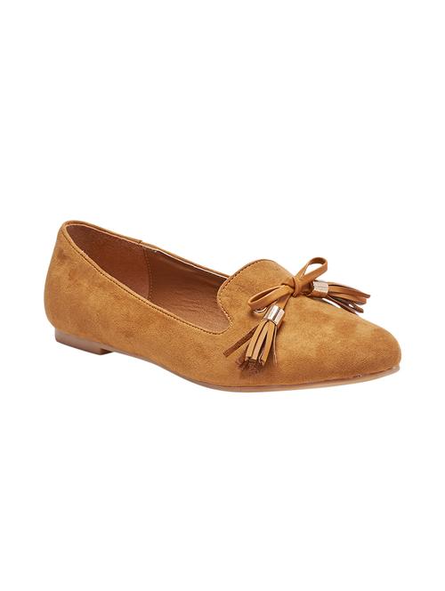tan leatherette moccasins - 10722604 - Very Small Image - 1
