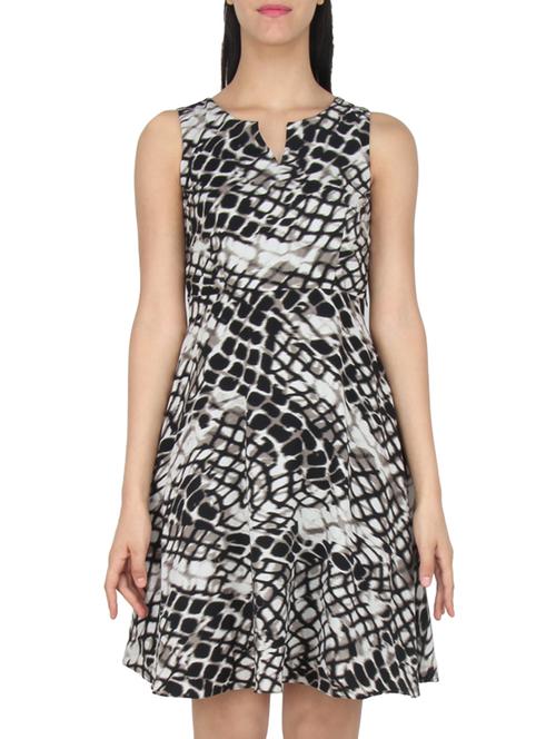 black polyester dress - 10733530 - Very Small Image - 1