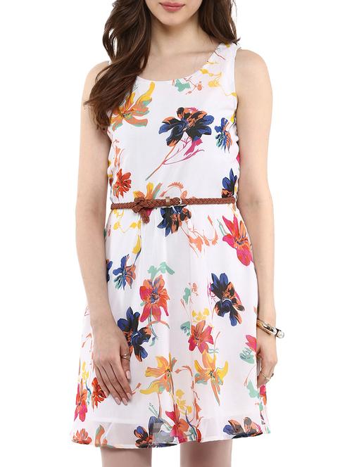 round neck belted dress - 10742903 - Very Small Image - 1