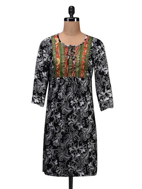 black round neck printed kurta - 1074685 - Very Small Image - 1