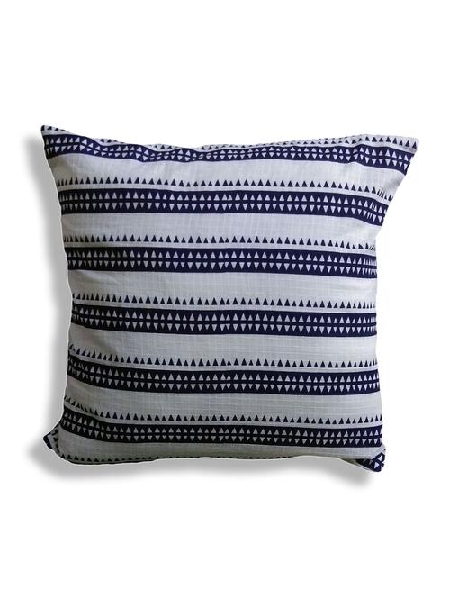 tribal triangle print cushion cover - 10799943 - Very Small Image - 1