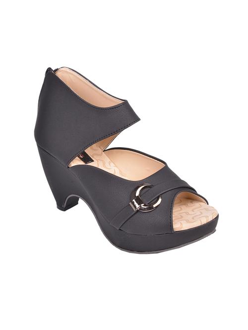 black leatherette sandals - 10809353 - Very Small Image - 1
