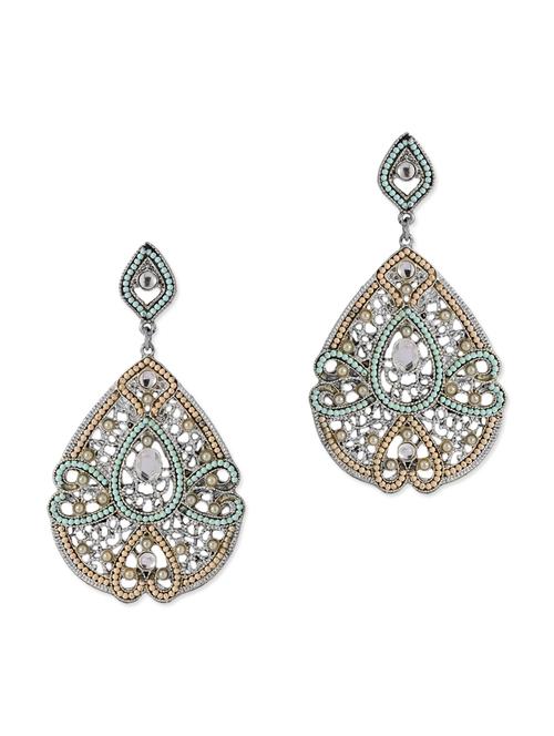 silver alloy earring - 10861175 - Very Small Image - 1