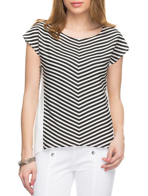 white crepe top - 10885168 - Very Small Image - 1