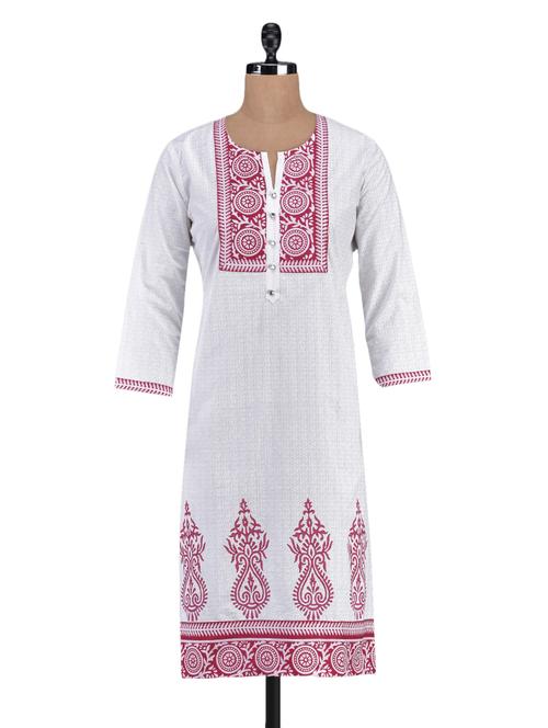quarter sleeve printed cotton kurta - 1094219 - Very Small Image - 1