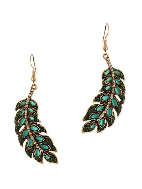 green metal alloy earring - 10972673 - Very Small Image - 1