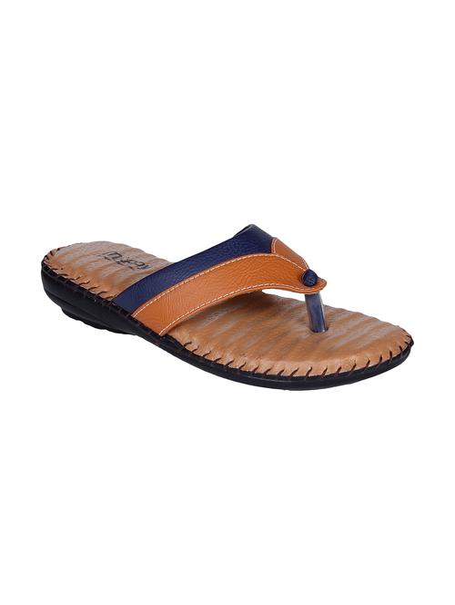red faux leather sandals - 10986464 - Very Small Image - 1