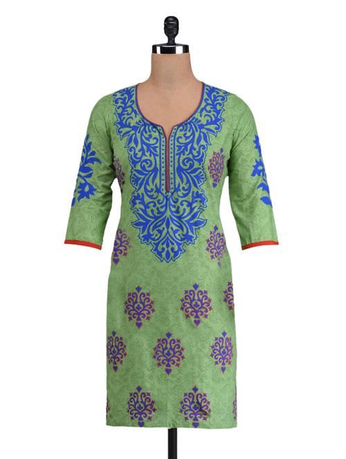 printed green cotton kurta - 1098803 - Very Small Image - 1