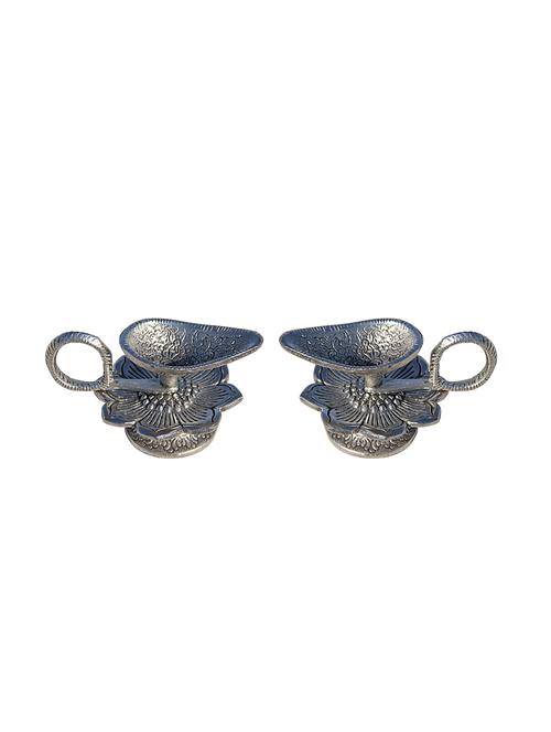 pair of chirag diya in metal - 11017652 - Very Small Image - 1