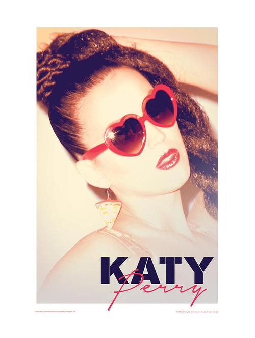 katy perry in sunglasses poster - 11028910 - Very Small Image - 1