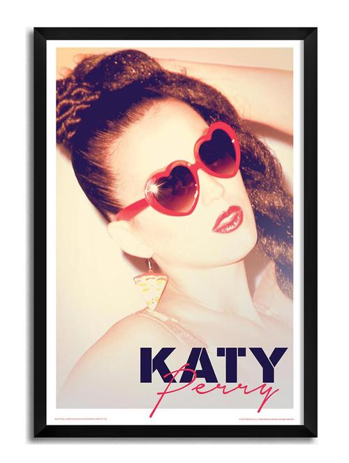 katy perry in sunglasses framed poster (without glass) - 11028911 - Very Small Image - 1