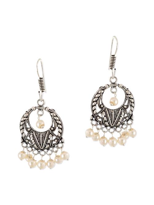 white, black brass earring - 11083684 - Very Small Image - 1