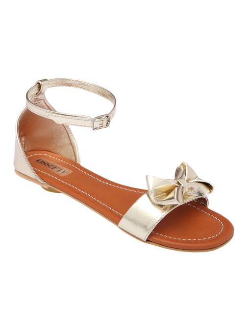 silver faux leather sandals - 11090324 - Very Small Image - 1