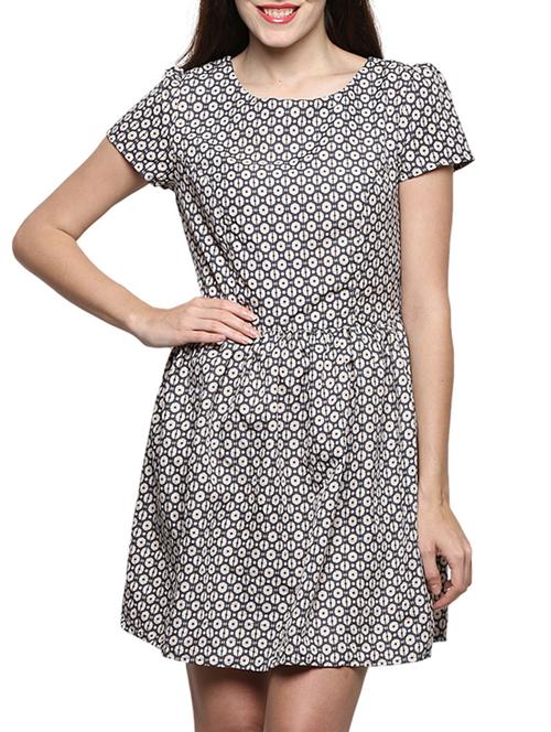 grey chiffon dress - 11122677 - Very Small Image - 1