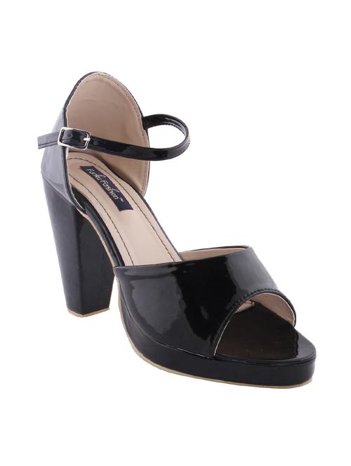 black patent leather closed back thong sandal - 11161141 - Very Small Image - 1