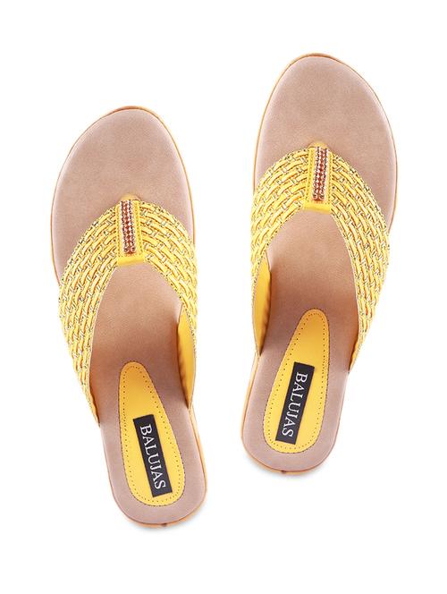 embellished yellow leatherette sandals - 1119306 - Very Small Image - 1