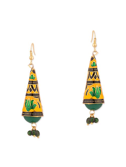 gold metal earring - 11227849 - Very Small Image - 1