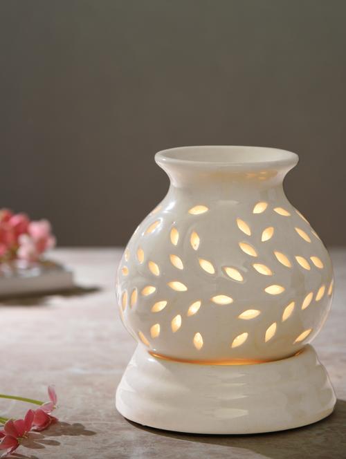 ivory ceramic aroma oil electric diffuser - 1123791 - Very Small Image - 1
