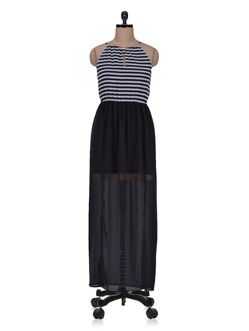 strips printed monochrome georgette maxi dress - 1125254 - Very Small Image - 1