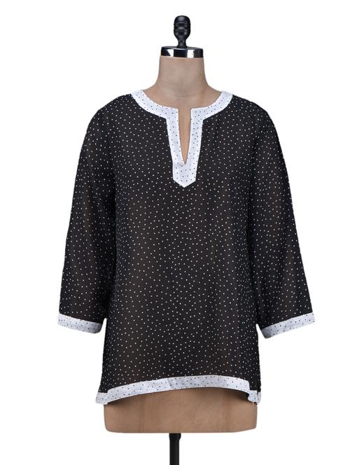 dots printed black georgette top - 1131093 - Very Small Image - 1
