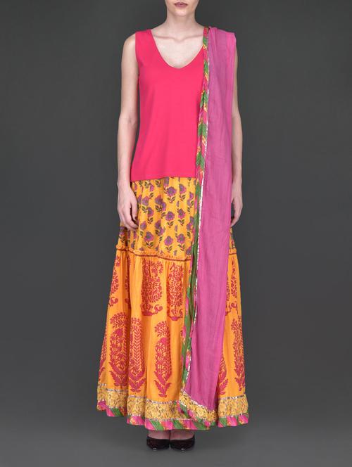 mustard and fuchsia printed skirt and top set - 1143056 - Very Small Image - 1
