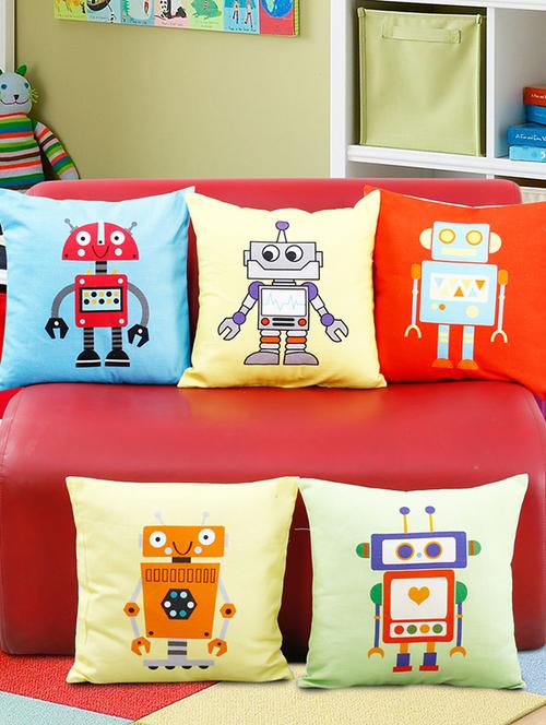 set of 5 fun club kidz robert cushion collection - 11605473 - Very Small Image - 1