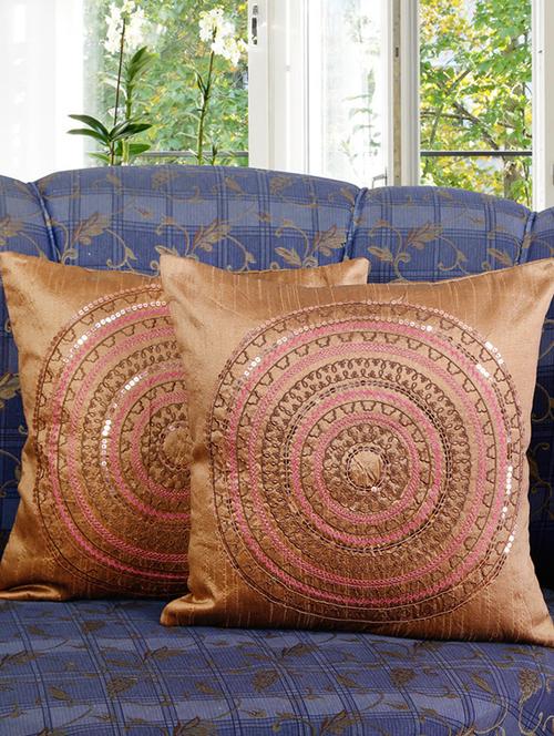 set of 2 circular emboidery cushion cover - 11608166 - Very Small Image - 1