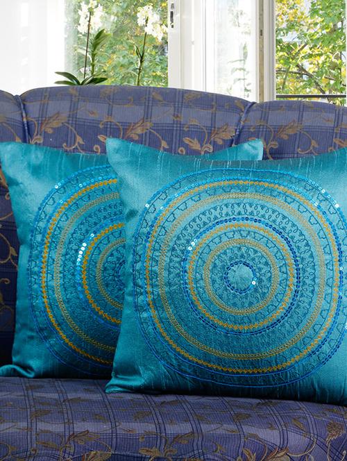 set of 2 circular emboidery cushion cover - 11608169 - Very Small Image - 1