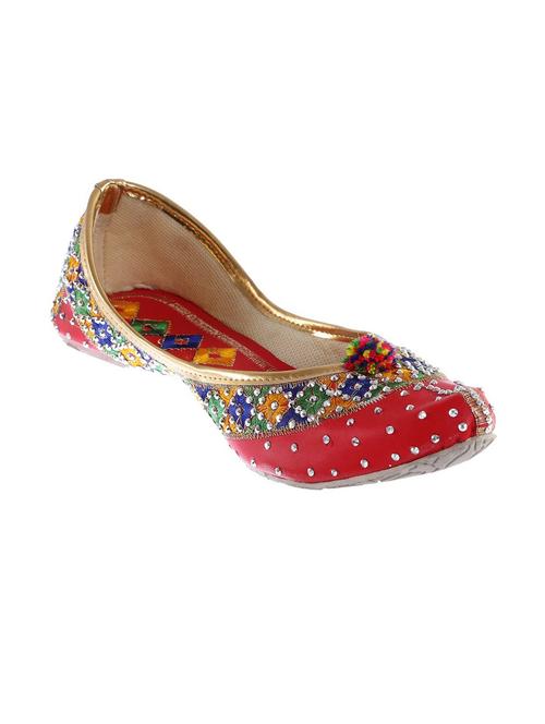 red embroidered faux leather jutis - 11648792 - Very Small Image - 1