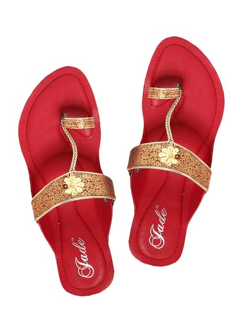red one toe kolhapuri - 11685824 - Very Small Image - 1