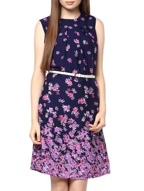 navy blue crepe belted dress - 11716399 - Very Small Image - 1