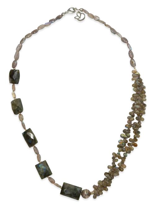 green metal short necklace - 11757849 - Very Small Image - 1