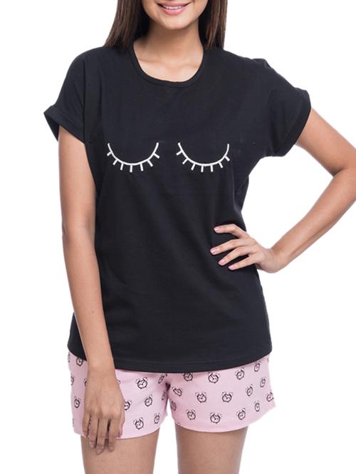 quirky tee with shorts set - 11960437 - Very Small Image - 1